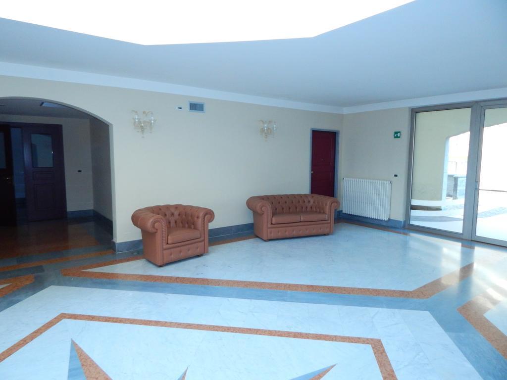 Residence La Perla Finale Ligure Exterior foto